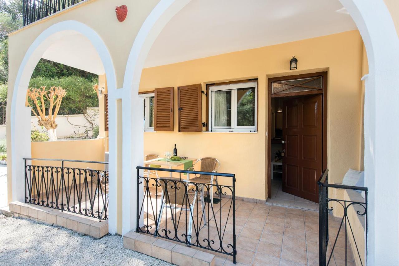 Kokoros Apartments Kato Korakiana Dış mekan fotoğraf