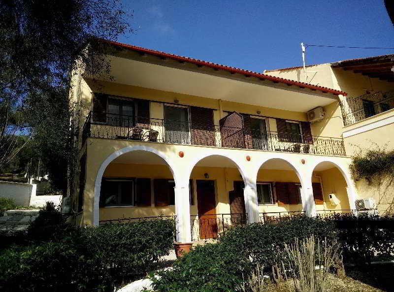 Kokoros Apartments Kato Korakiana Dış mekan fotoğraf