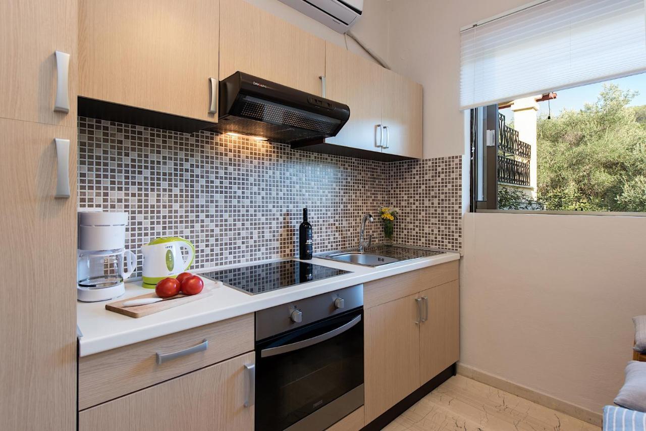 Kokoros Apartments Kato Korakiana Dış mekan fotoğraf