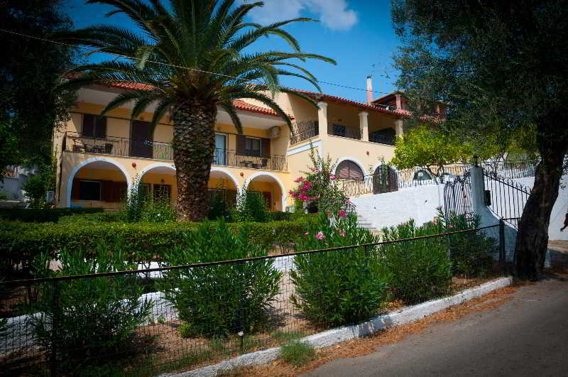 Kokoros Apartments Kato Korakiana Dış mekan fotoğraf
